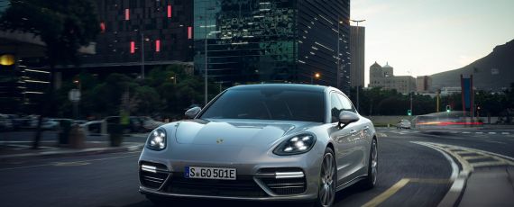 Porsche Panamera Turbo S E-Hybrid (01)