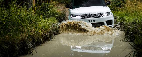 Range Rover Sport P400e (05)