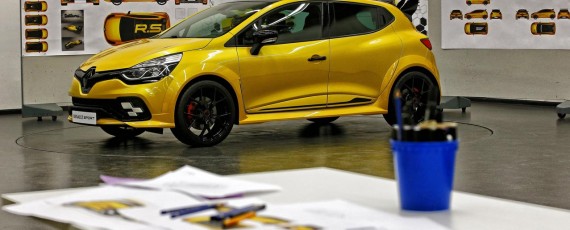 Renault Clio RS 16 (07)