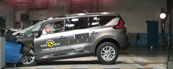 Renault Espace - teste Euro NCAP (01)