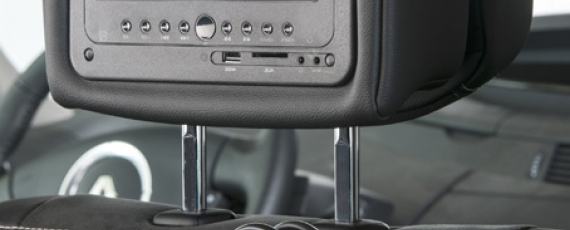 Renault Espace - telecomanda şi căştile wireless