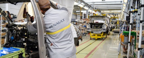 Renault - fabrica in Algeria (02)