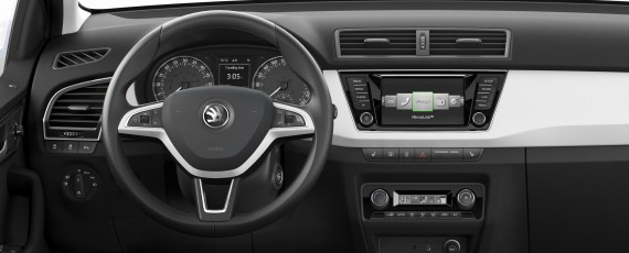 Noua SKODA Fabia Combi 2015 - interior