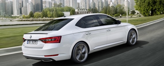 Noua SKODA Superb SportLine (13)