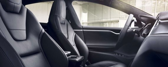 Tesla Model S P100D - interior