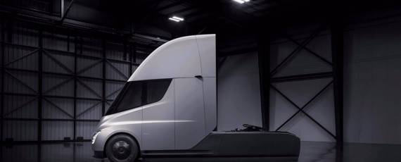 Tesla Semi (06)