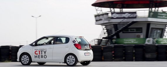 Test Citroen C1 1.0 VTi (13)