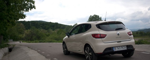 Test Renault Clio ICONIC dCi 90 EDC (04)