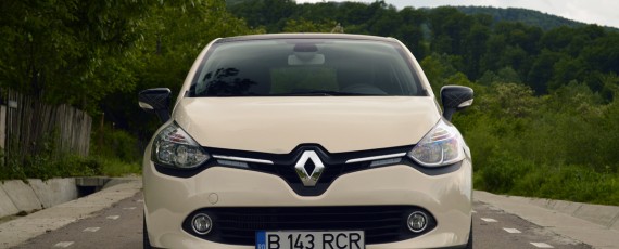 Test Renault Clio ICONIC dCi 90 EDC (02)