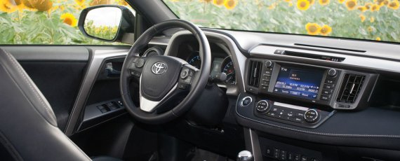 Test Toyota RAV4 2.0 D-4D Luxury (18)