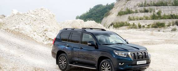 Toyota Land Cruiser 2018 (06)