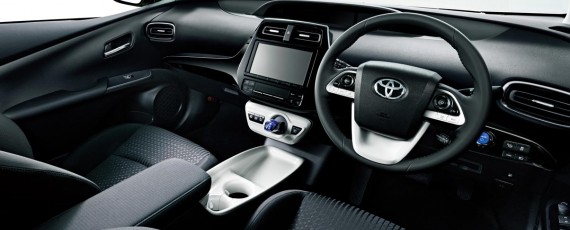 Noua Toyota Prius hibrid (06)