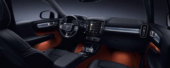 Volvo XC40 - preturi Romania (05)