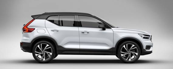 Volvo XC40 - preturi Romania (02)