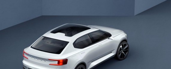 Volvo 40.2 Concept - S40 (05)