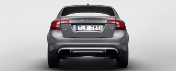 Noul Volvo S60 Cross Country (02)