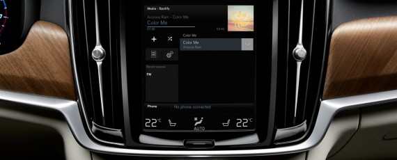 Volvo - servicii Spotify (01)