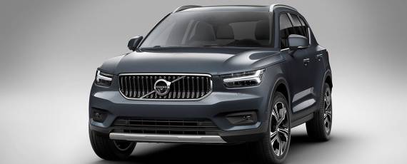 Volvo XC40 Inscription (01)