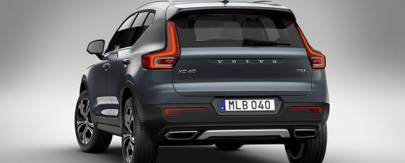 Volvo XC40 Inscription (04)