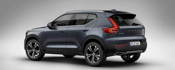 Volvo XC40 Inscription (02)