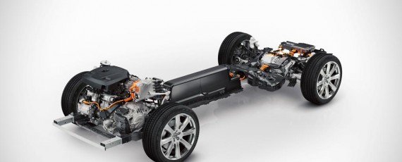 Noul Volvo XC90 T8 plug-in hibrid (07)