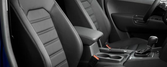 Noul Volkswagen Amarok 2017 - interior (02)