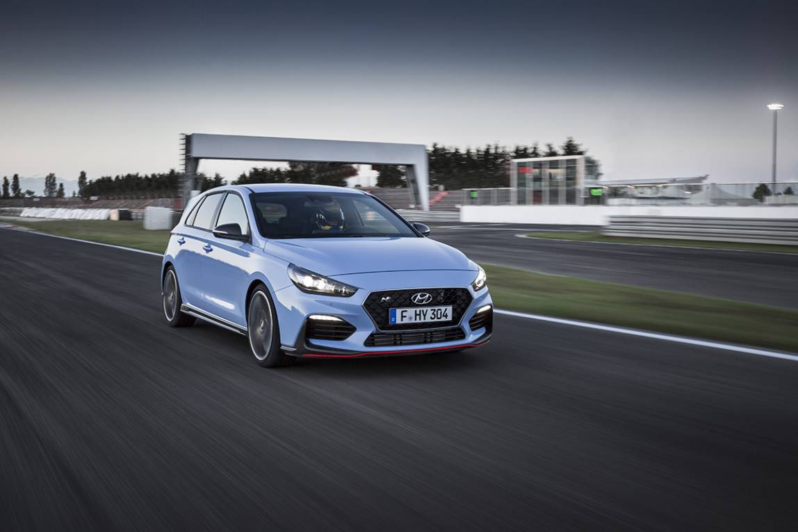 Чехлы hyundai i30