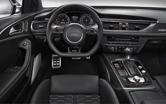 Audi RS6 Avant - interior