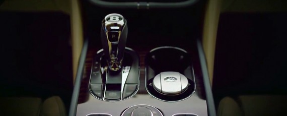 Bentley Bentayga interior