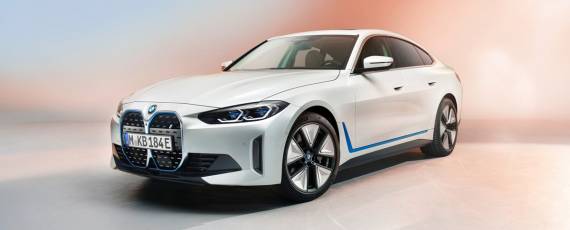 Noul BMW i4