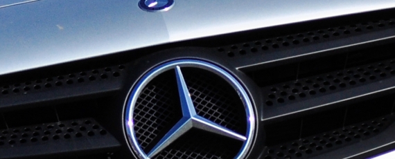 Mercedes-Benz logo