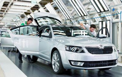 Noua Skoda Octavia 2013 - linia de productie