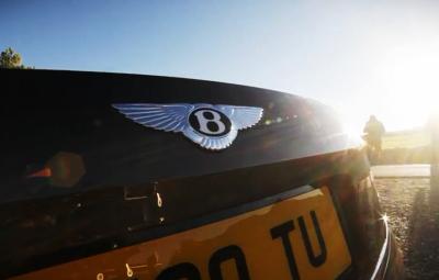Bentley Flying Spur - teaser video 18 februarie