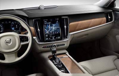 Noul Volvo S90 - interior