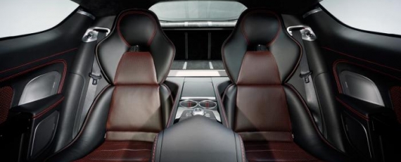 Aston Martin Rapide S - scaune spate