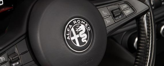 Alfa Romeo Giulia Quadrifoglio (16)