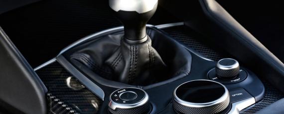 Alfa Romeo Giulia Quadrifoglio (03)