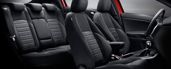 Noua Alfa Romeo Giulietta facelift - 2017 - interior (02)