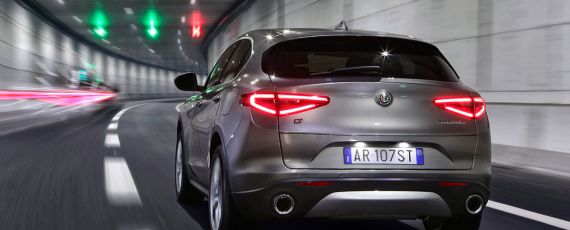 Alfa Romeo Stelvio First Edition (02)