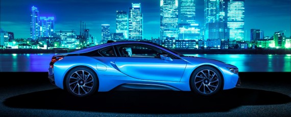BMW i8 - Top Gear Car of the Year 2014 (01)