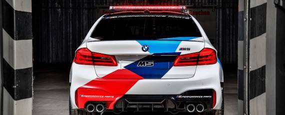 BMW M5 - MotoGP Safety Car (03)