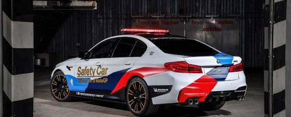 BMW M5 - MotoGP Safety Car (04)