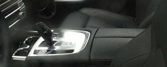 Noul BMW Seria 5 - interior (03)