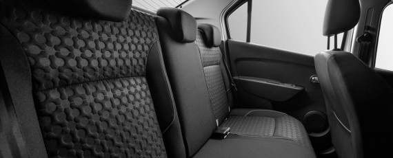 Dacia Logan nivel de echipare Prestige (03)