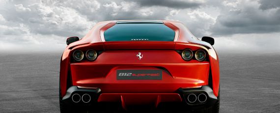 Ferrari 812 Superfast (04)