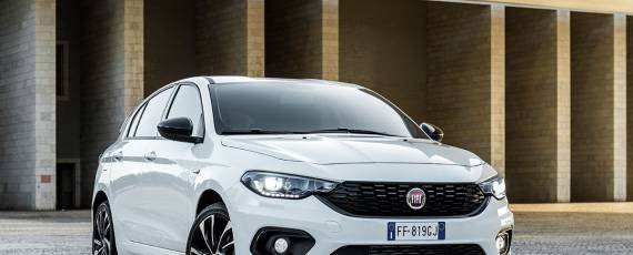 Fiat Tipo S-Design - Hatchback (02)