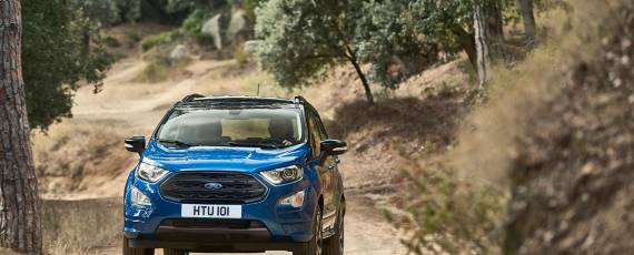 Ford EcoSport 2018 (01)