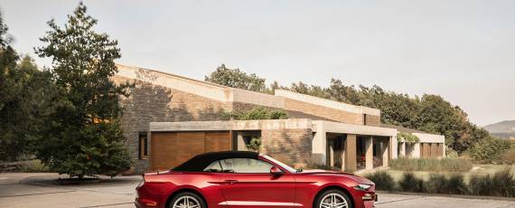 Ford Mustang Convertible facelift - Europa (10)