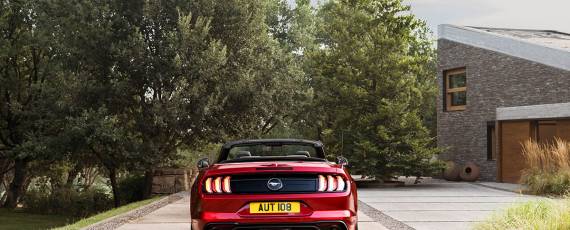 Ford Mustang Convertible facelift - Europa (14)