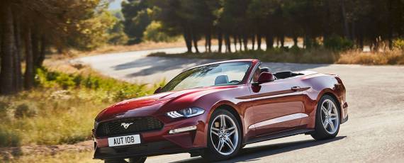 Ford Mustang Convertible facelift - Europa (07)